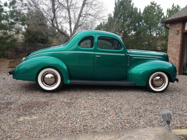1939 Ford Deluxe Coupe