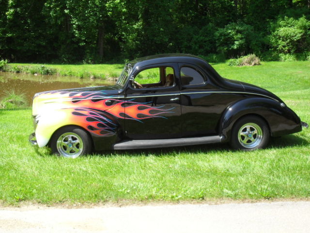 1939 Black Ford  Coupe Coupe