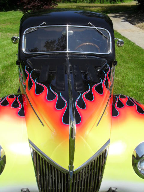 1939 Black Ford  Coupe Coupe