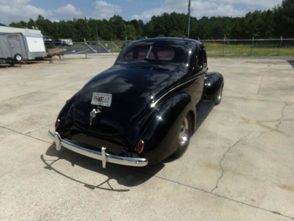 1939 Black Ford Deluxe Coupe Coupe