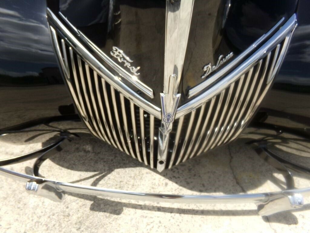 1939 Black Ford Deluxe Coupe Coupe