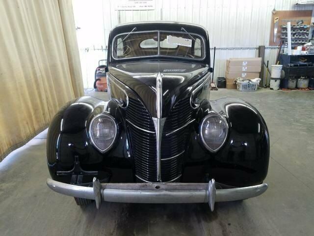 1939 Black Ford Model 18 Coupe