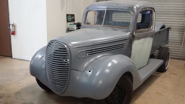 1939 Primer Ford Truck Pickup (Truck)