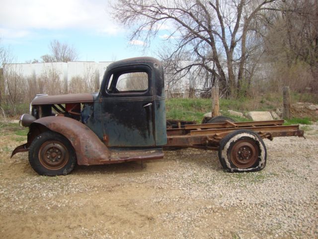 1939 Black Ford Other Cab & Chassis