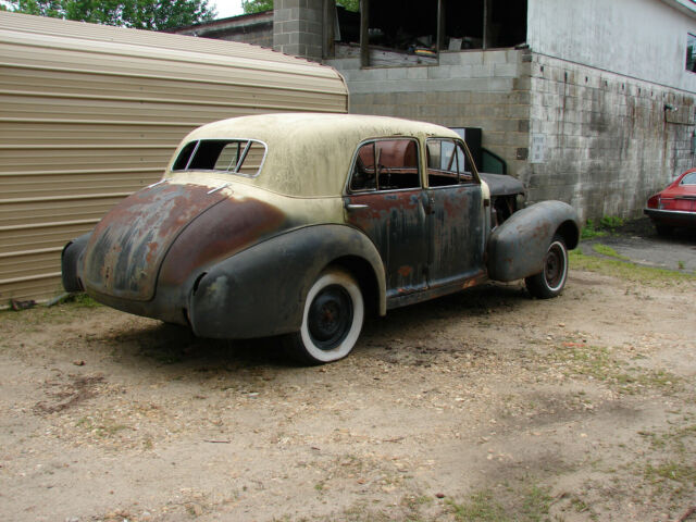 1940 Cadillac 60 Special Sedan