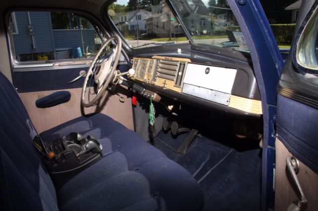 1940 blue Chrysler Other fordor