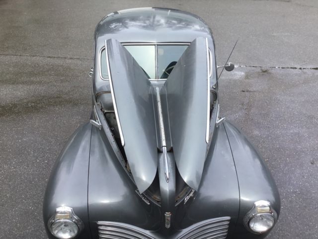 1940 Gray Chrysler Windsor Sedan