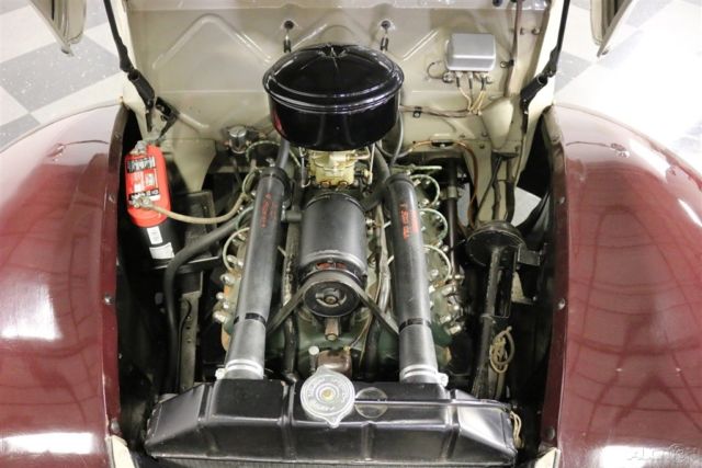 1940 Tan Ford Deluxe