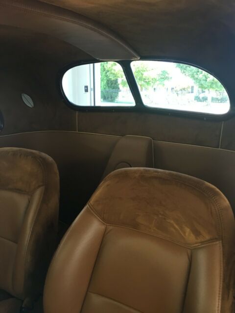 1940 Ford Deluxe Coupe