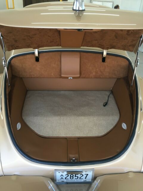 1940 Ford Deluxe Coupe