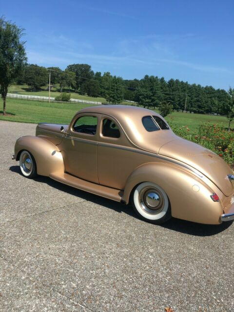 1940 Ford Deluxe Coupe