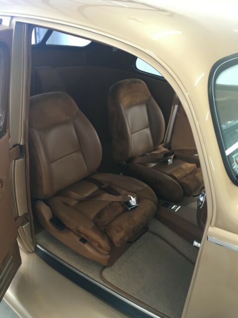 1940 Ford Deluxe Coupe