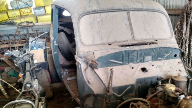 1940 Black Ford Standard 1 door
