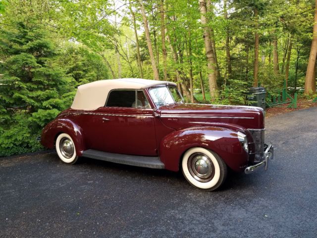 1940 Ford maroon Ford Deluxe Convertible