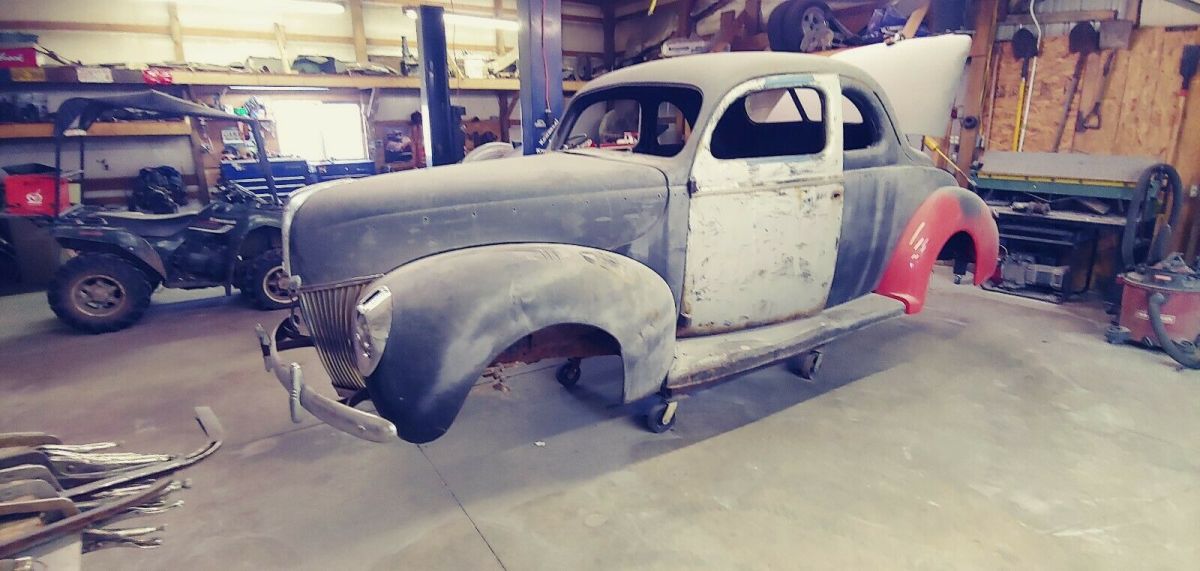 1940 Ford Standard Coupe