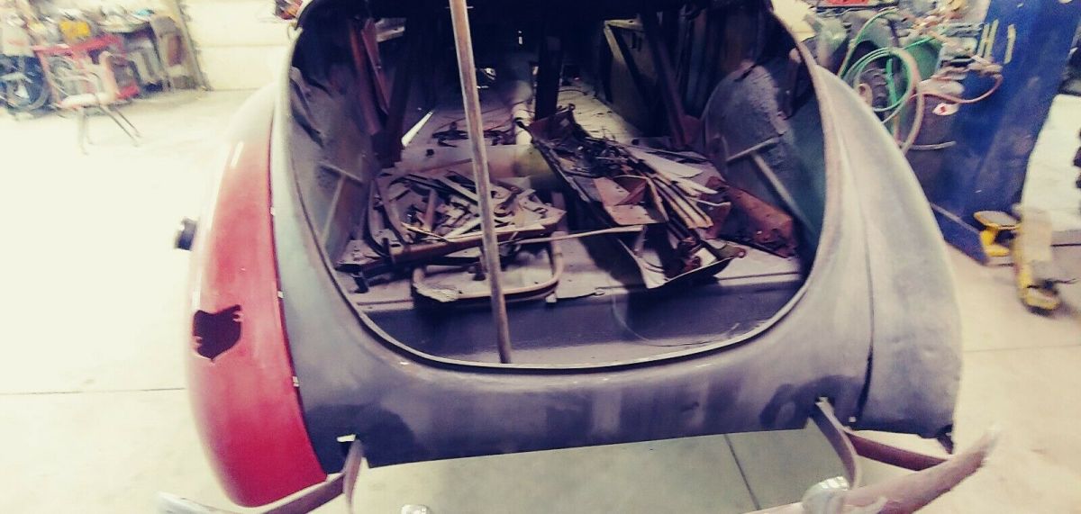 1940 Ford Standard Coupe