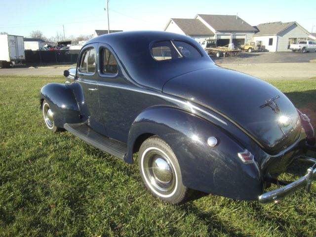 1940 Blue Ford Deluxe Coupe