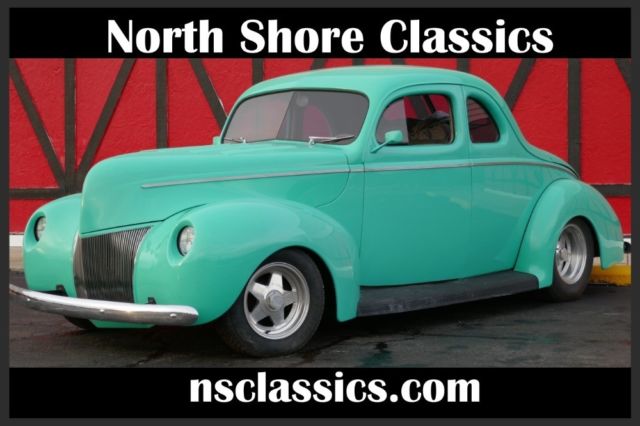 1940 Green Ford Coupe 2 Door
