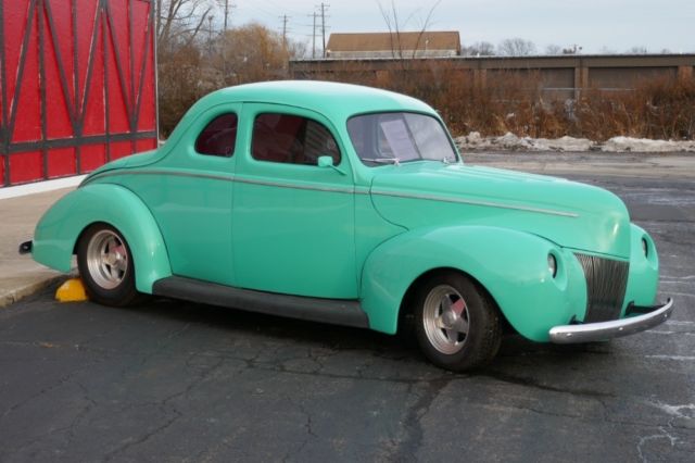1940 Green Ford Coupe 2 Door