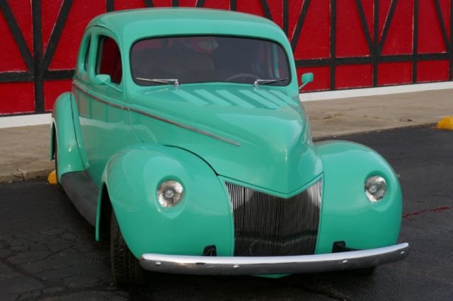 1940 Green Ford Coupe 2 Door