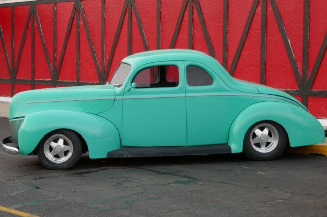 1940 Green Ford Coupe 2 Door