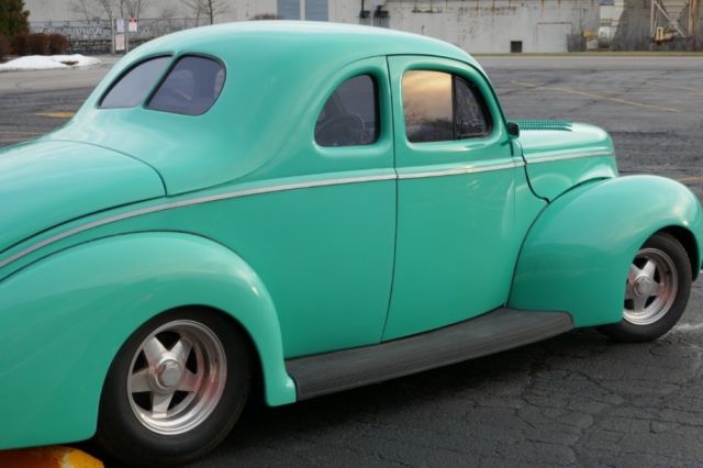 1940 Green Ford Coupe 2 Door