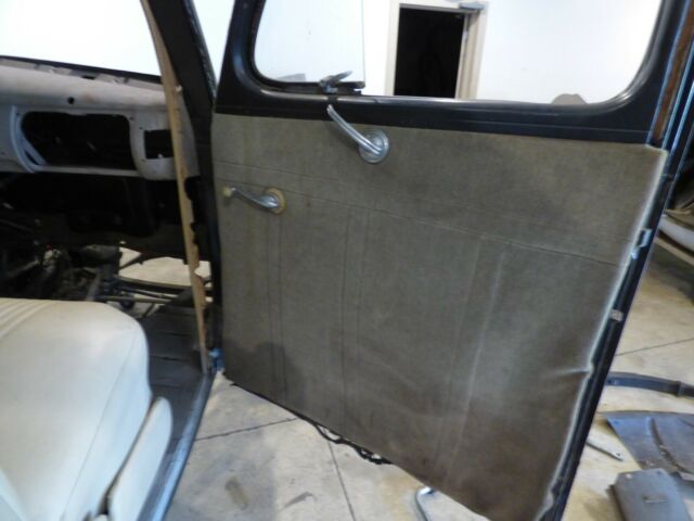 1940 Ford Deluxe Coupe