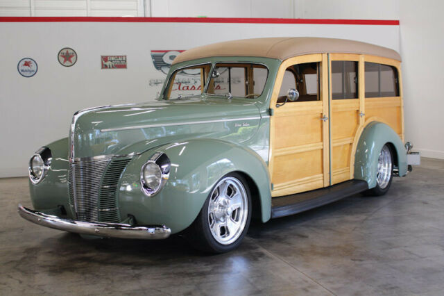 1940 -- Ford Deluxe Station Wagon