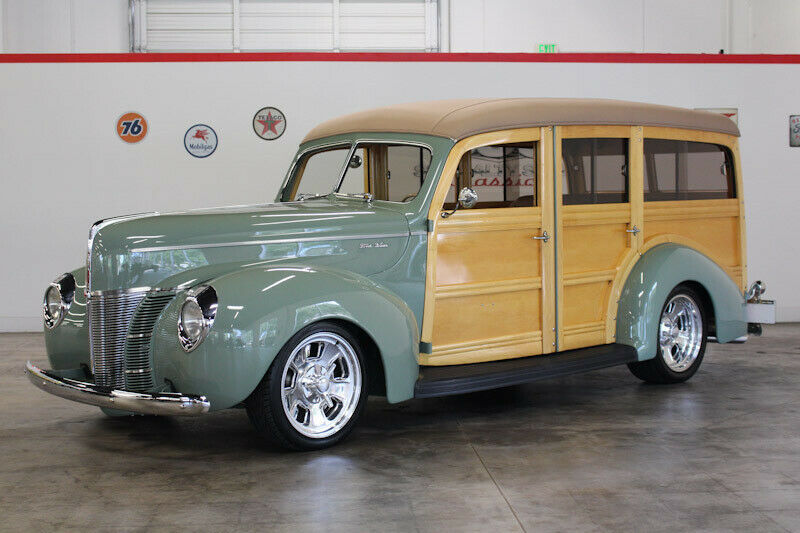 1940 Green Ford Deluxe Station Wagon