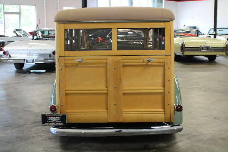 1940 Green Ford Deluxe Station Wagon