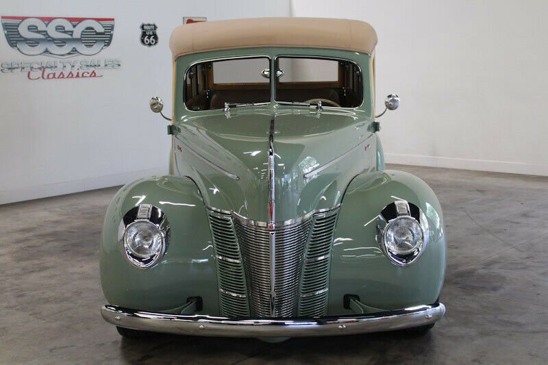 1940 Green Ford Deluxe Station Wagon
