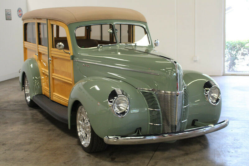 1940 Green Ford Deluxe Station Wagon
