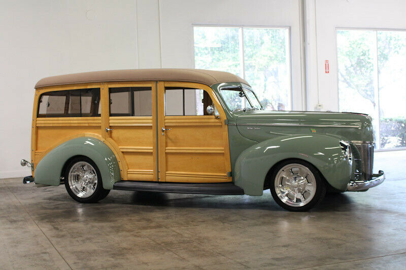 1940 Green Ford Deluxe Station Wagon