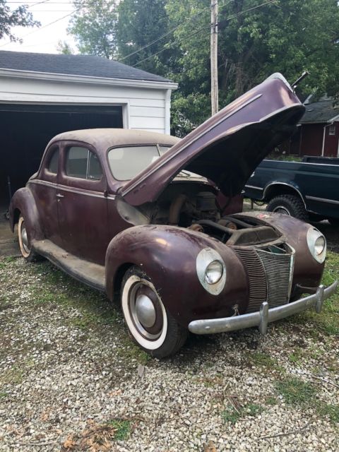 1940 Ford Deluxe Coupe