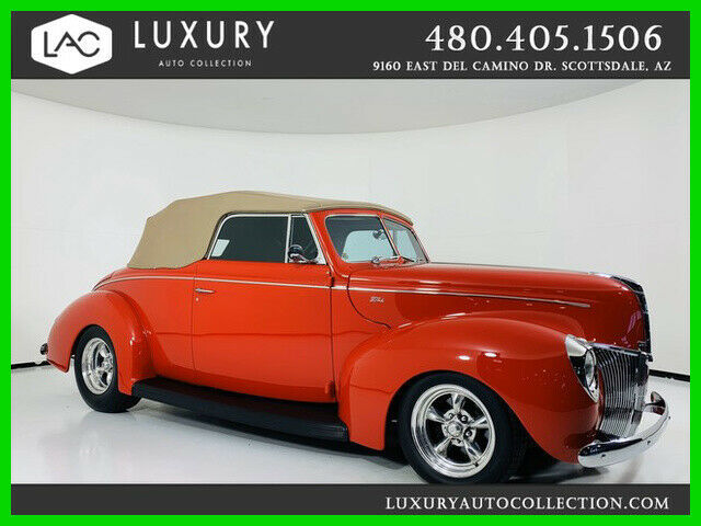 1940 Red Ford Deluxe Conv