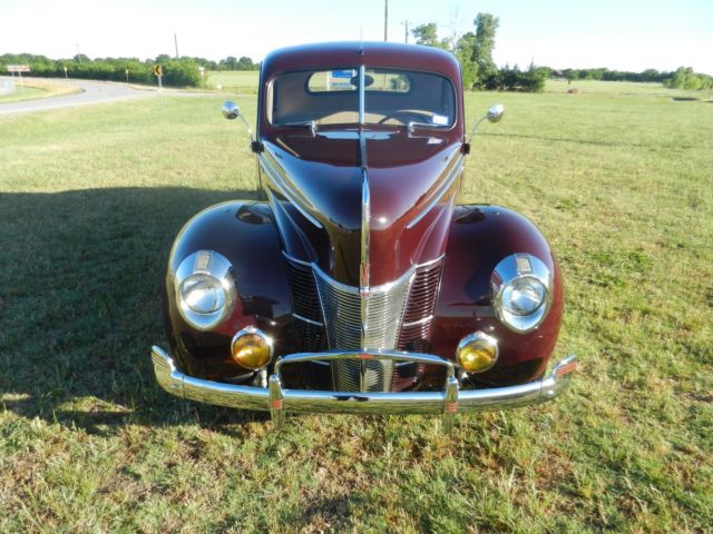 1940 Mandarin Maroon Ford Deluxe Coupe Coupe