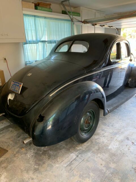 1940 Ford Deluxe Coupe