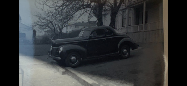 1940 Ford Deluxe Coupe