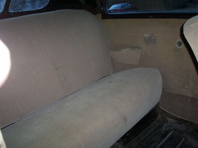 1940 Black Ford DeLuxe Tudor Tudor