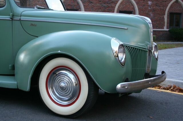 1940 Ford Standard