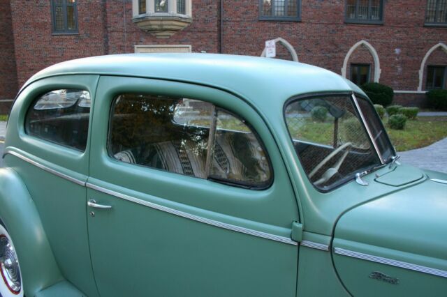1940 Ford Standard