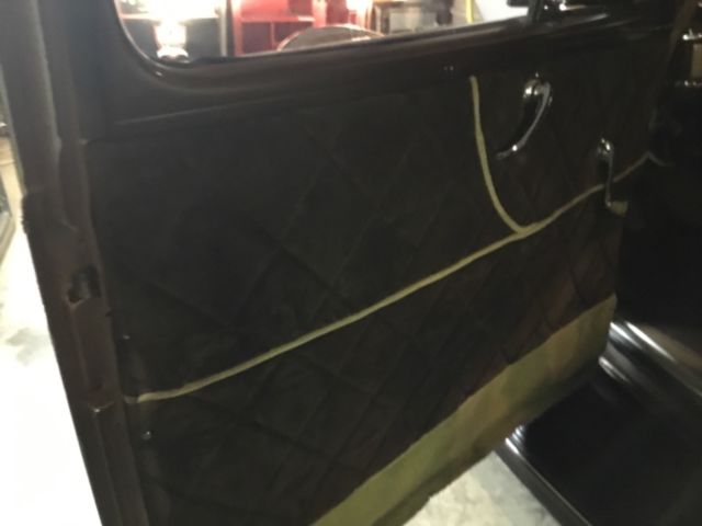 1940 Gold/Brown Ford SEDAN Fastback/Sedan/split window