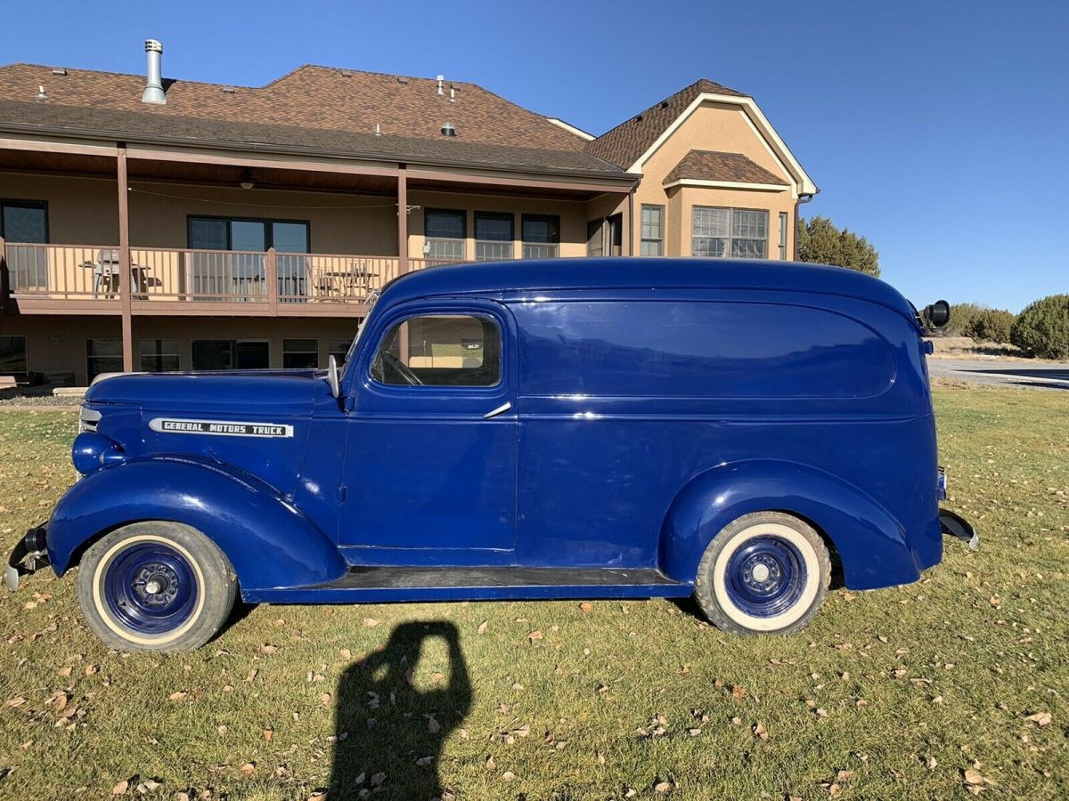 1940 Blue GMC AC 101