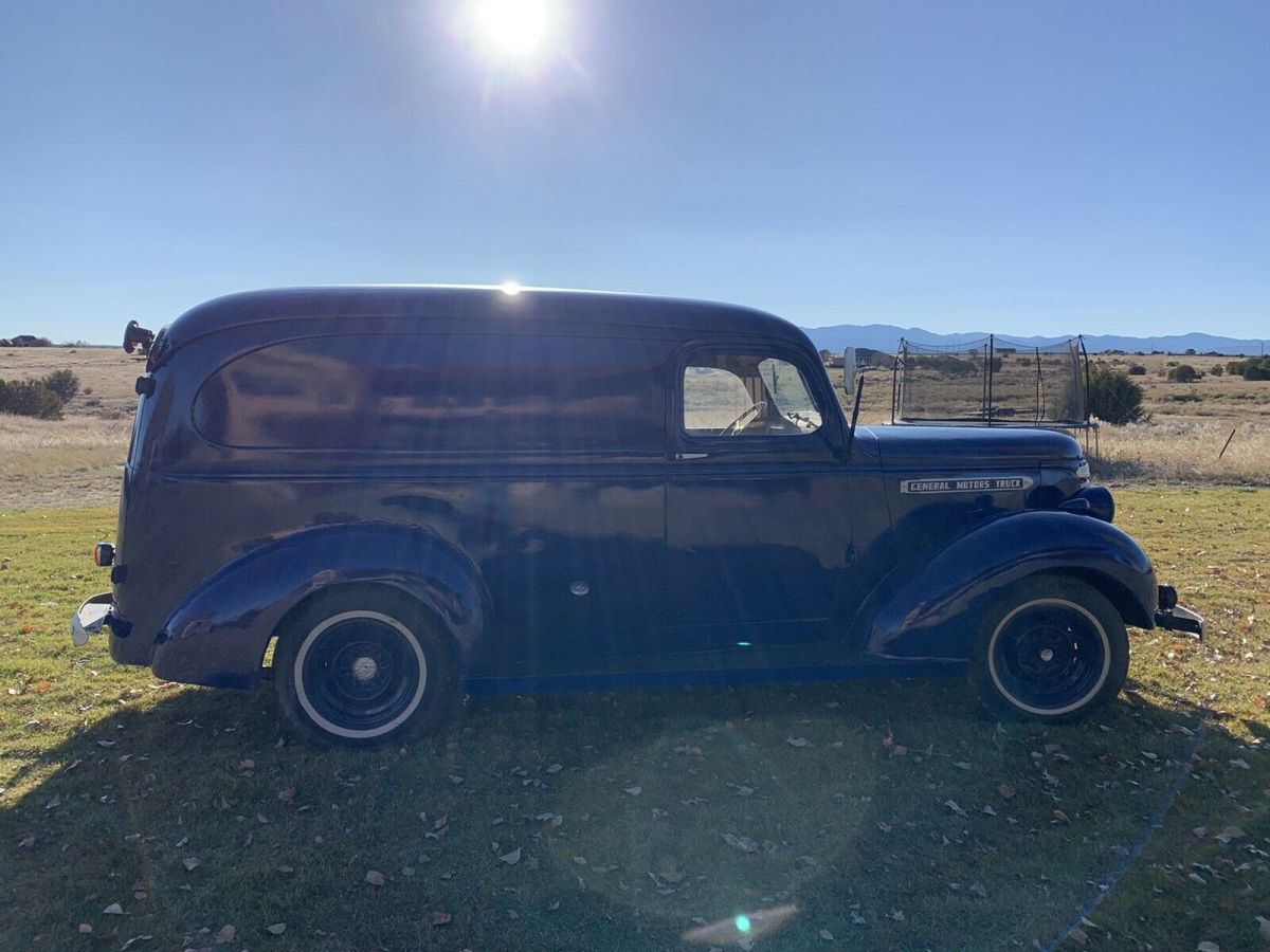 1940 Blue GMC AC 101
