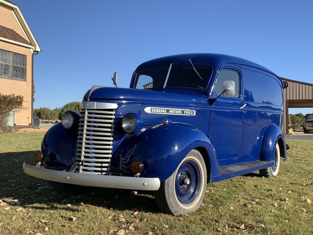 1940 Blue GMC AC 101