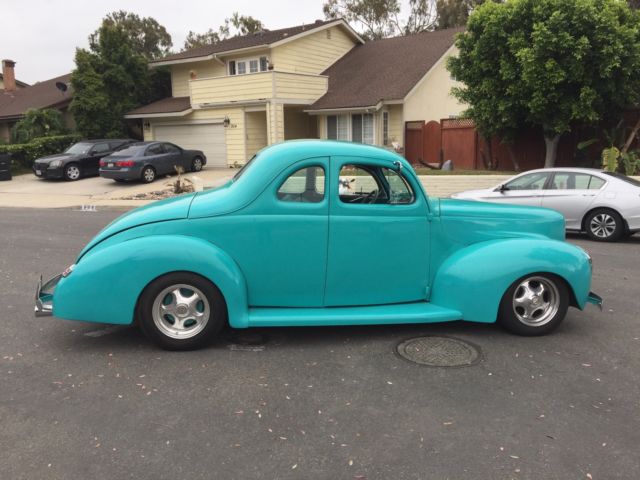 1940 tuirquoise Ford Other
