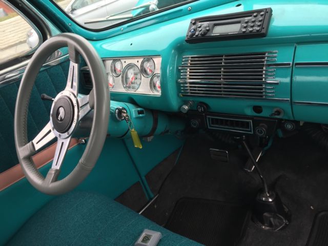 1940 tuirquoise Ford Other