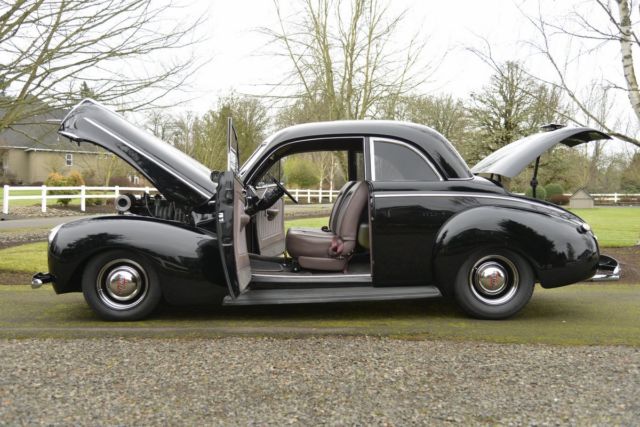 1940 Black Ford 8 Sedan Coupe Coupe