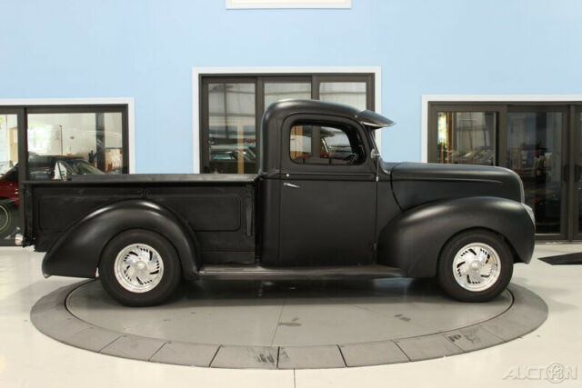 1940 Black Ford 3-Window