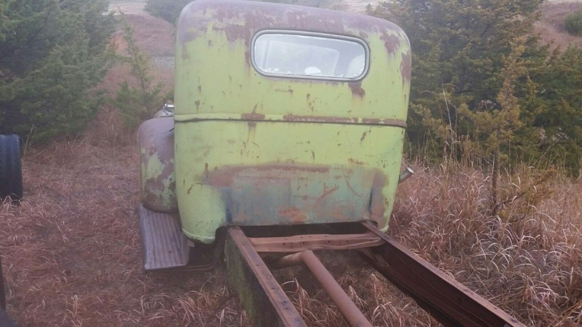 1940 Green GMC Truck Cab & Chassis